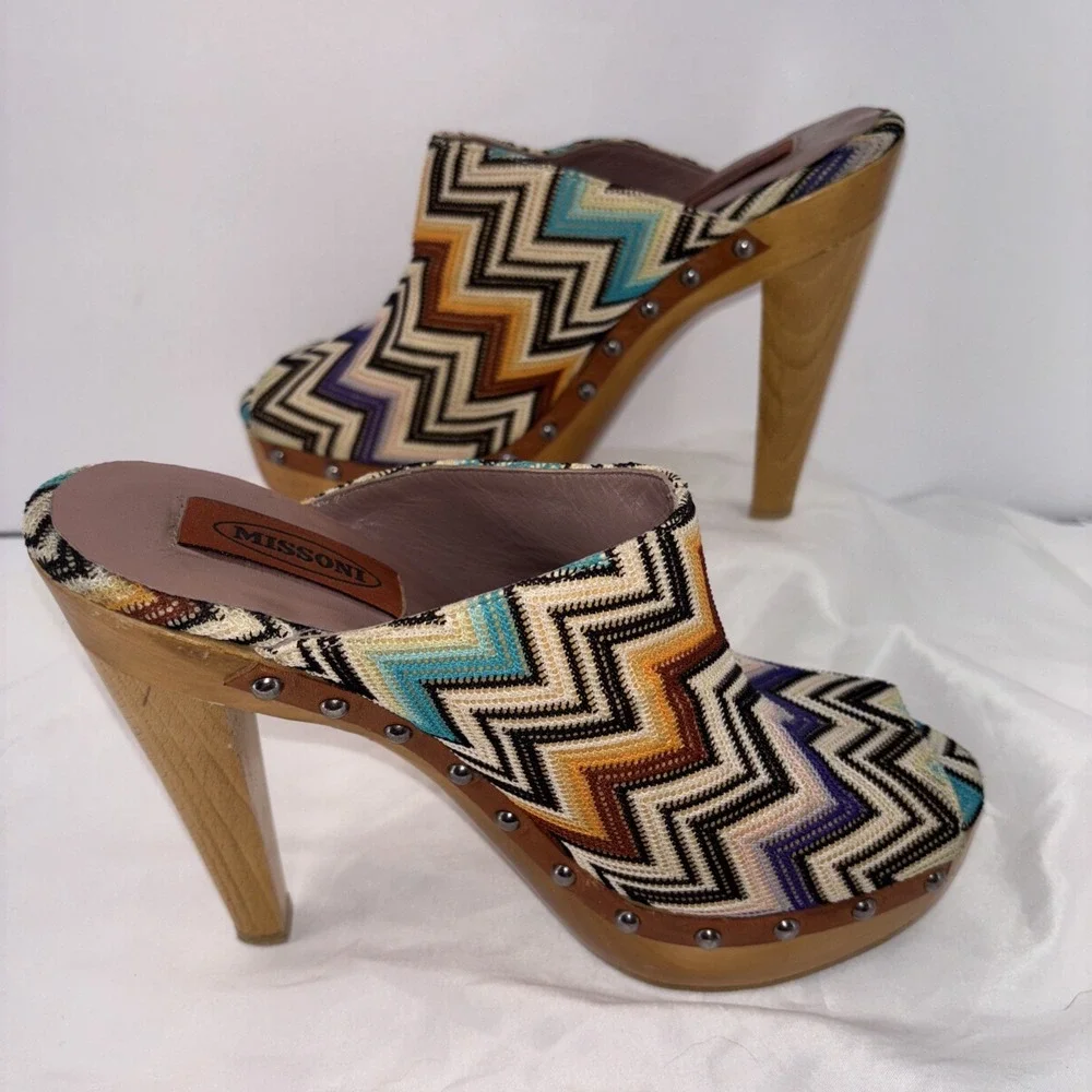 Missoni Multicolor Chevron Knit Fabric Wood Platform PEEP TOE Clogs Size 38 Rare